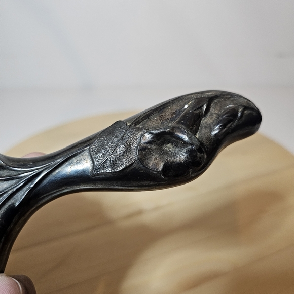 Vintage Art Nouveau silver-plated hand mirror Ornate Motif Floral Design - Picture 9 of 13